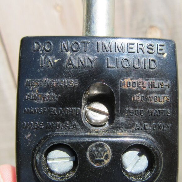 Vintage Westinghouse S-28 3 Quart Electric Hot Pot Pan w/ Vent Lid & Cord - Picture 9 of 9